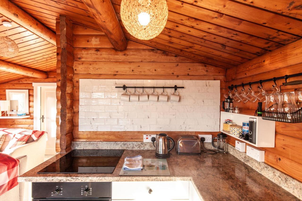 Welsh Retreat 2 Bedroom Log Cabin - Seren Property Trawsfynydd Екстер'єр фото