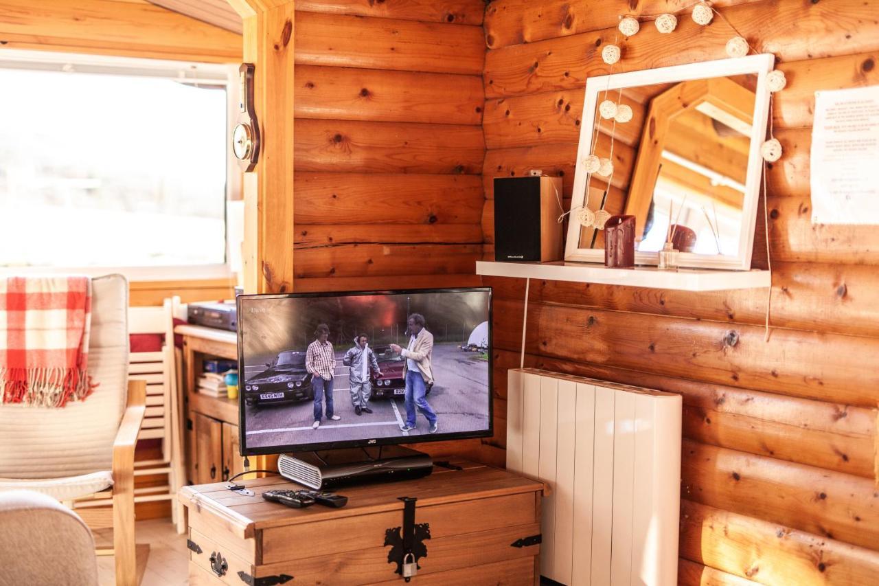 Welsh Retreat 2 Bedroom Log Cabin - Seren Property Trawsfynydd Екстер'єр фото